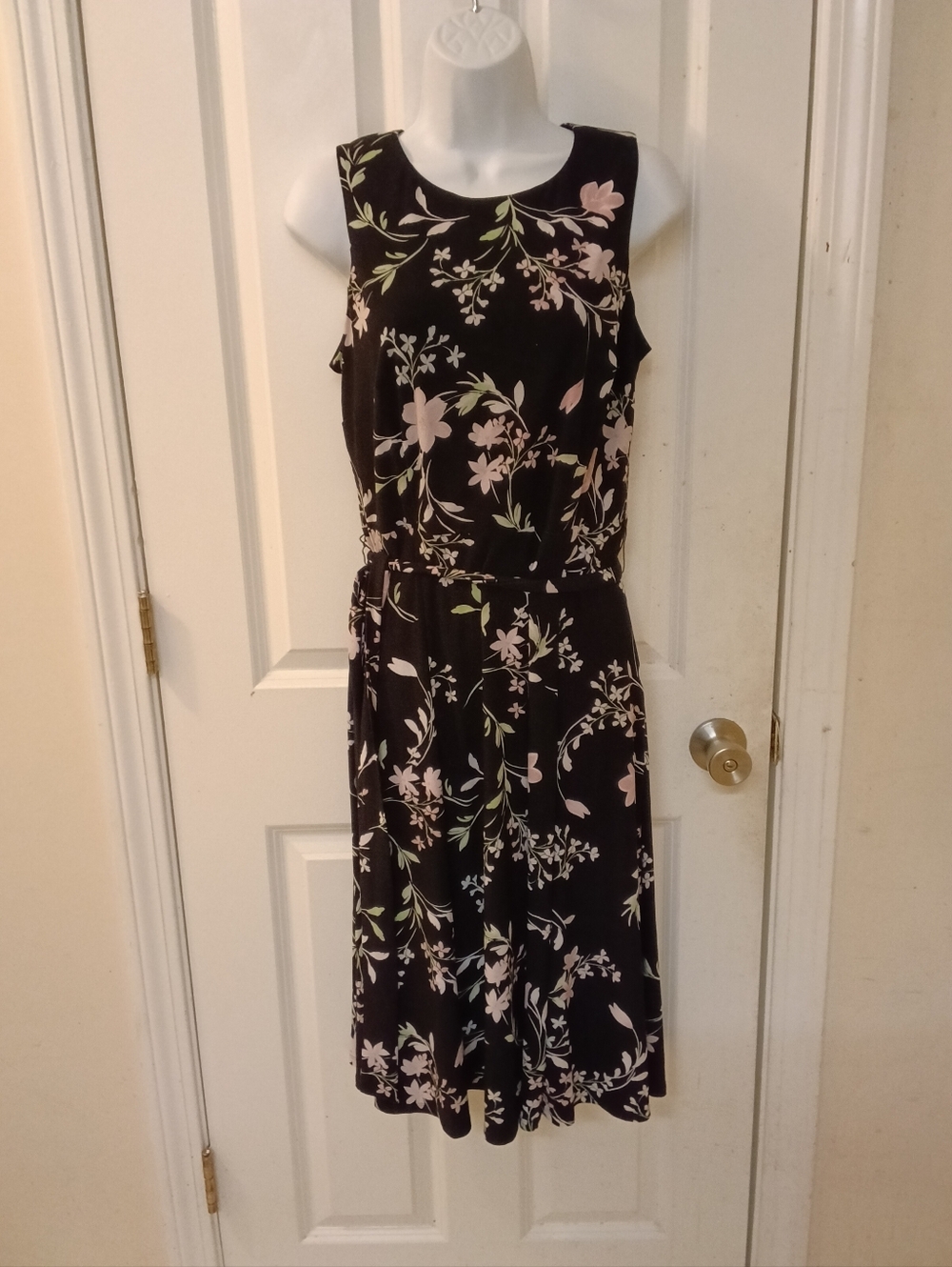 ANNE KLEIN Black Floral Sleeveless Midi Dress SIZE SMALL - Picture 5 of 10